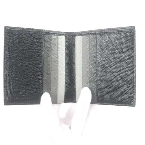 Prada 2 Mo004 Logo Plate Saffiano Martic Leather Bifold Card Case Billfold Nero - Picture 6 of 9